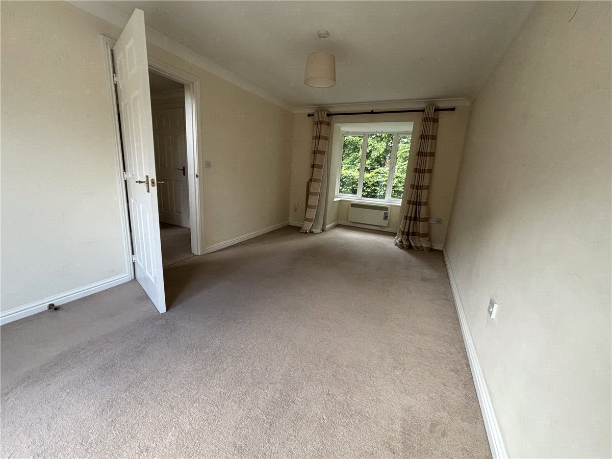 3 bedroom House, Smiths Close, Pewsey, SN9 - Available, Image 1