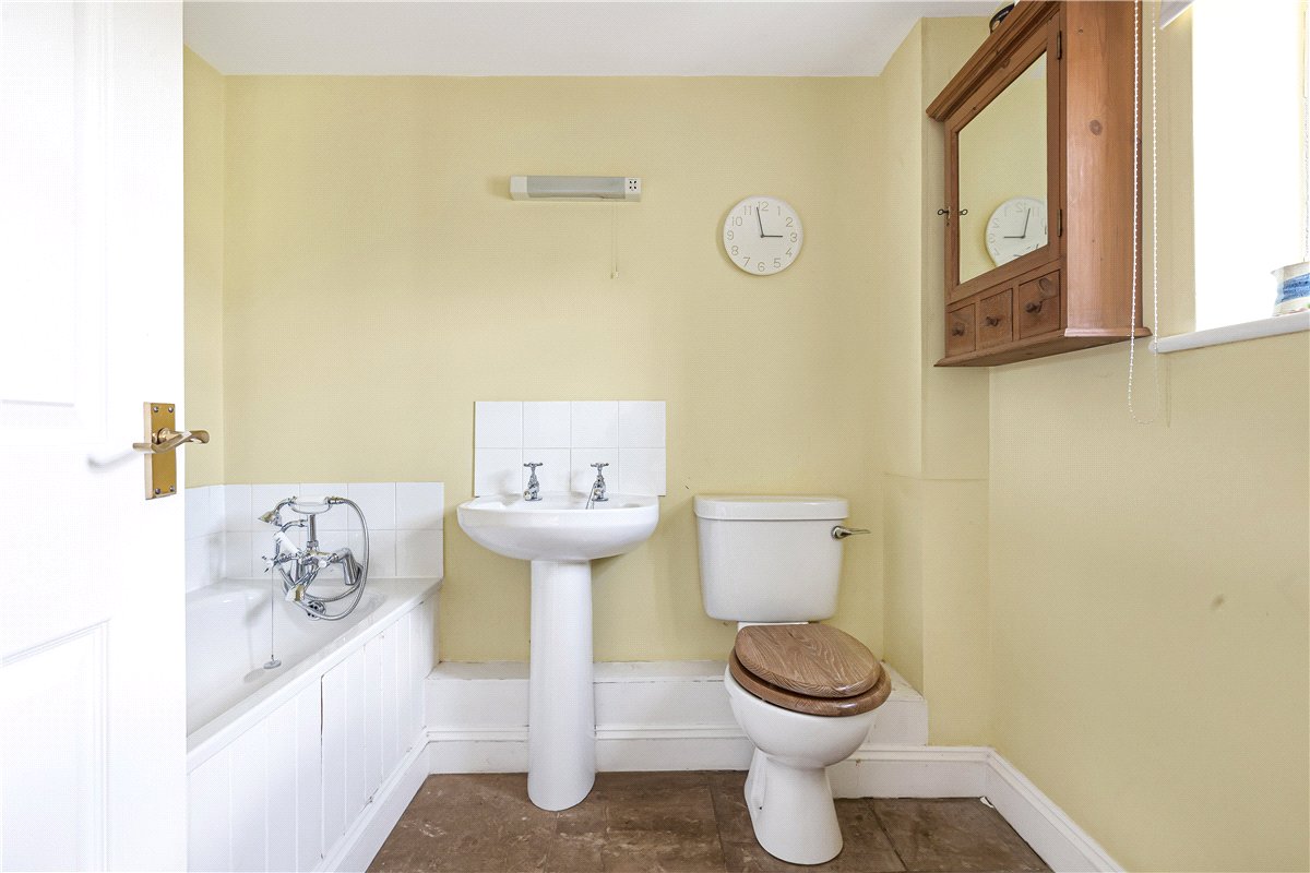 5 bedroom House, Medcroft Road, Tackley, OX5 - Available, Image 13