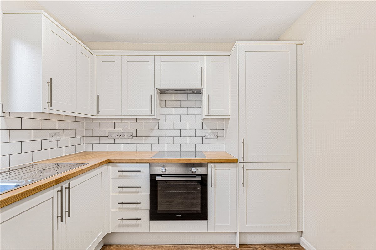 1 bedroom Flat, Walton Crescent, Oxford, OX1 - Available, Image 8