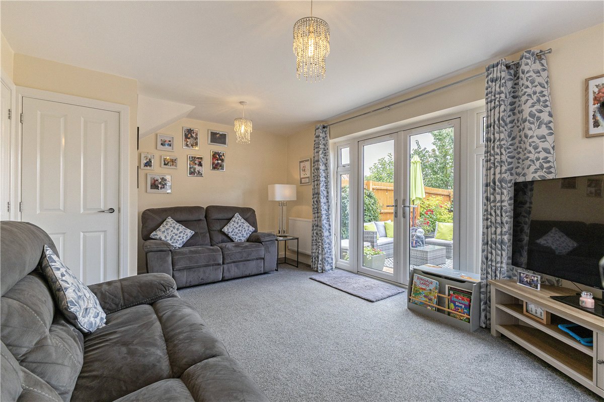 3 bedroom House, Hawking Way, Cottenham, CB24 - Available, Image 2