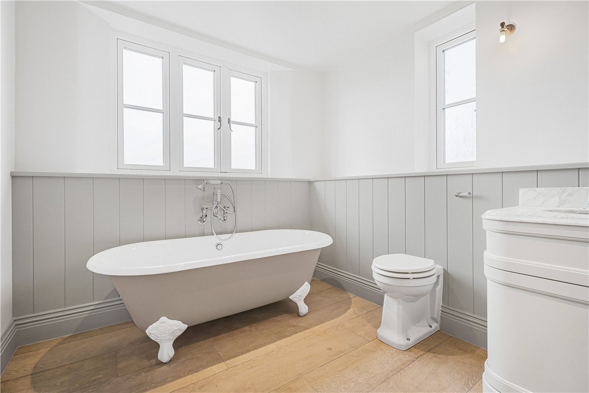 5 bedroom House, Lower End, Alvescot, OX18 - Sold, Image 31