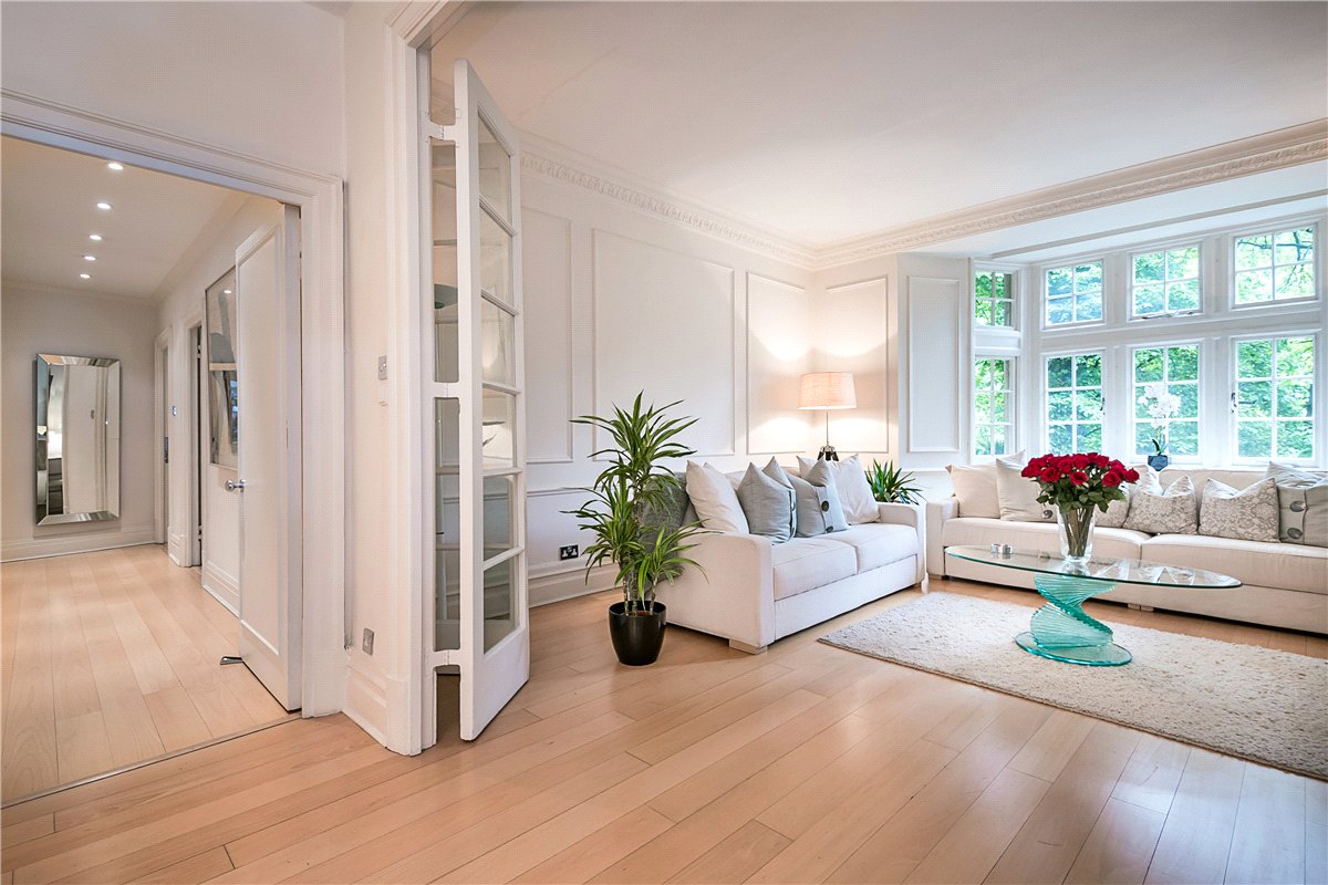 4 bedroom Flat, Knightsbridge, Belgravia, SW1X - Available, Image 7