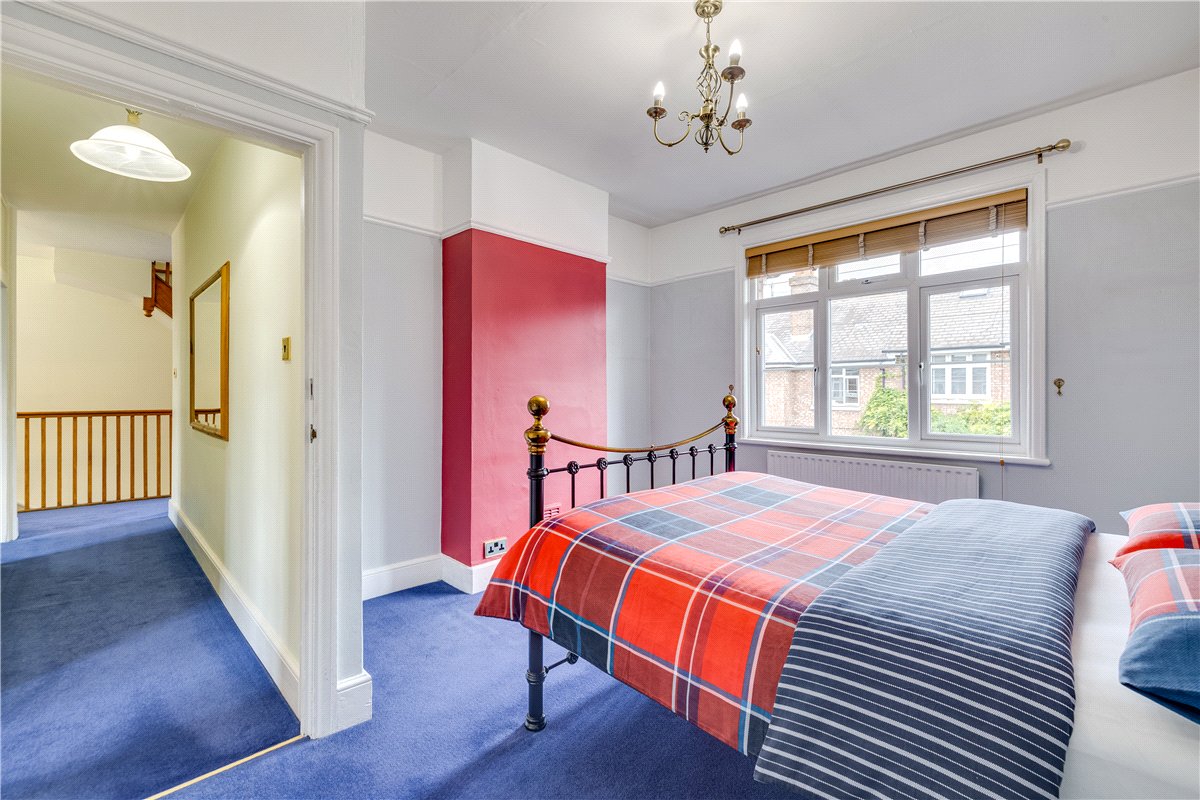 4 bedroom Maisonette, Strickland Row, Earlsfield, SW18 - Available, Image 12