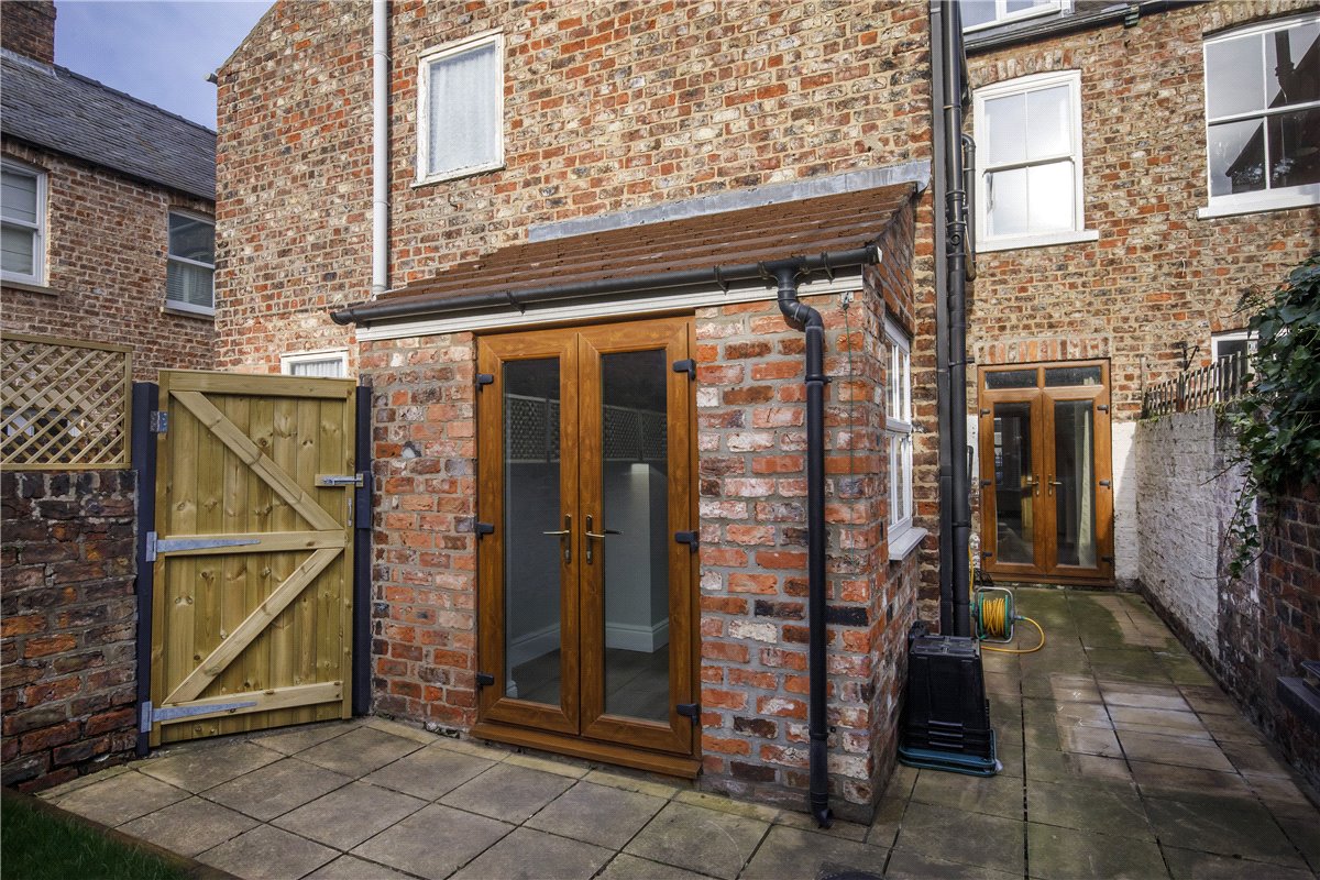 4 bedroom House, Park Grove, York, YO31 - Let Agreed, Image 17