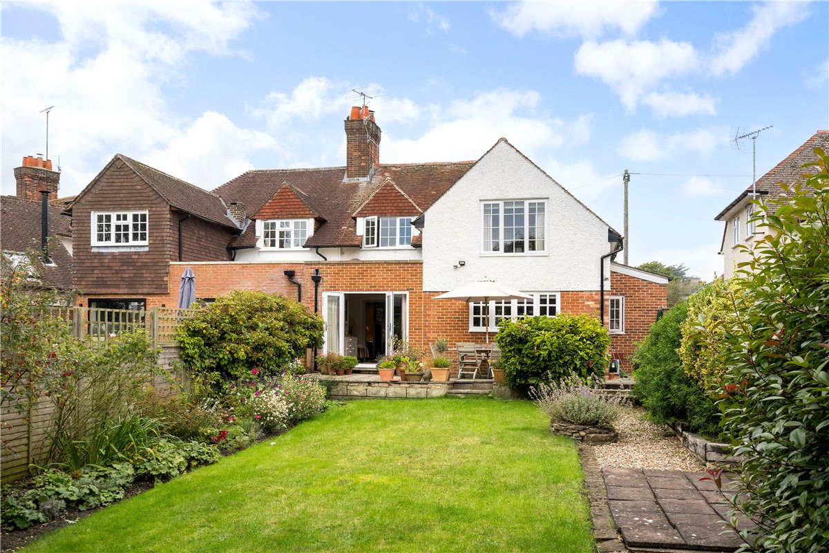 3 bedroom House, St. Johns Close, Marlborough, SN8 - Sold STC, Image 4