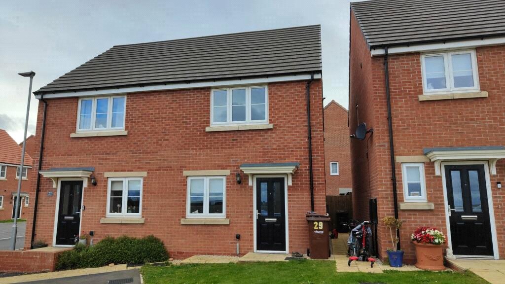 2 bedroom House, Manor Park Drive, Pontefract, WF8 - Let Agreed