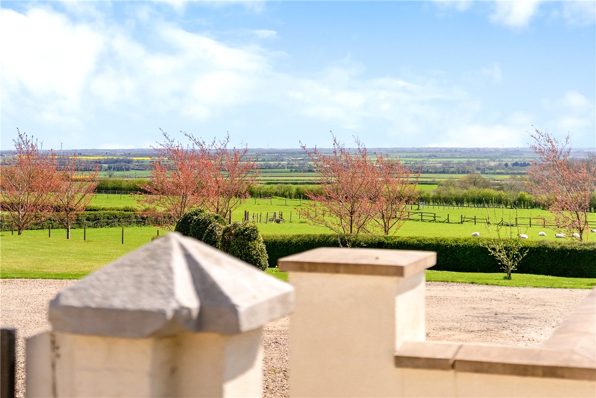 18 bedroom House, Wold Road, Nafferton, YO25 - Available, Image 9