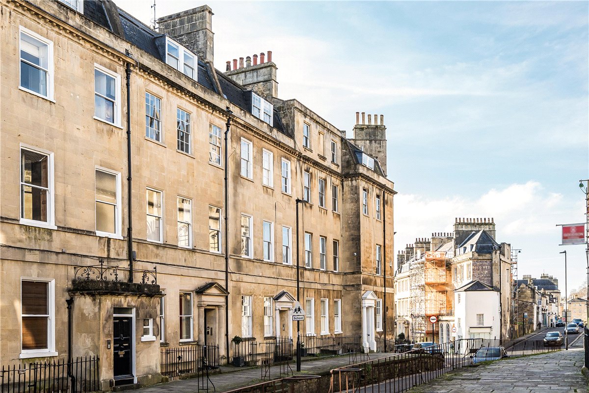 2 bedroom Flat, Brunswick Place, Bath, BA1 - Available, Image 1