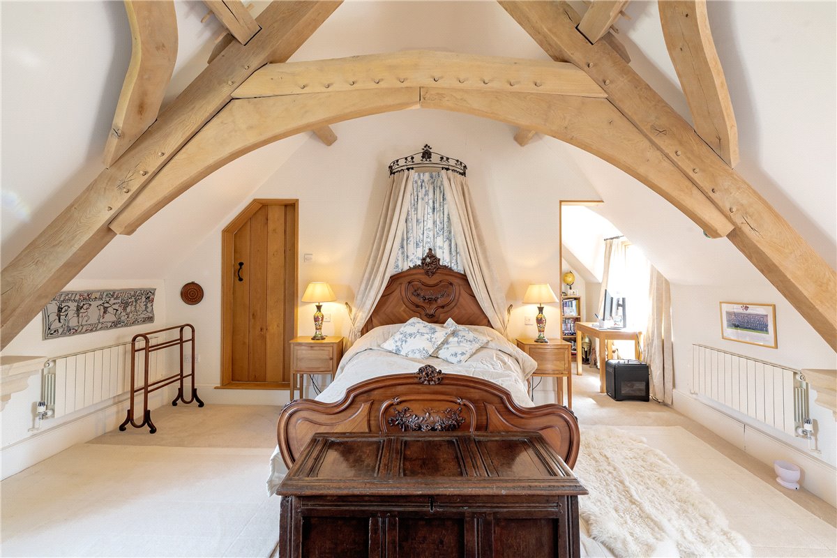 5 bedroom House, Church Road, Biddestone, SN14 - Available, Image 10