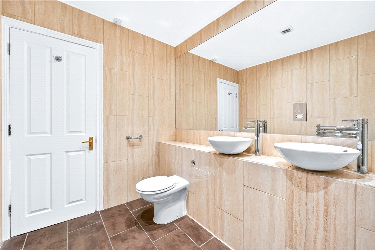2 bedroom Flat, Queens Gate, South Kensington, SW7 - Available, Image 10
