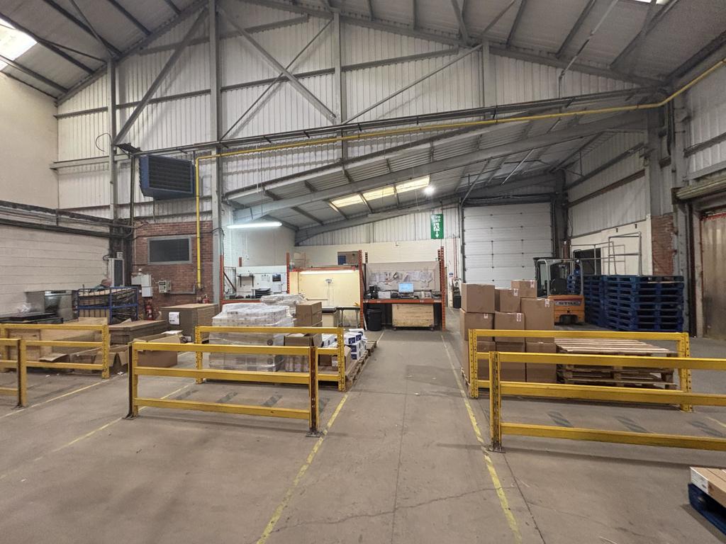 61833 Sq Ft, Higher Poole, Wellington, TA21 - Available, Image 27