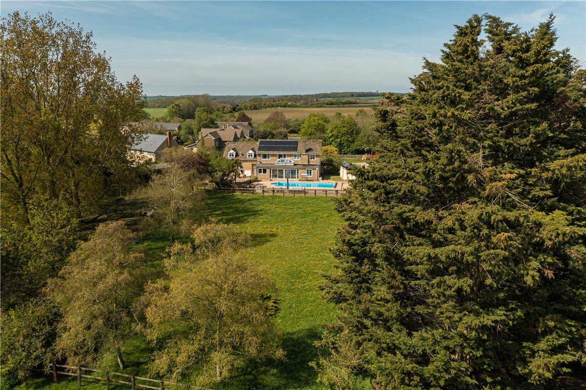 5 bedroom Equestrian Property, Great Coxwell, Faringdon, SN7 - Sold