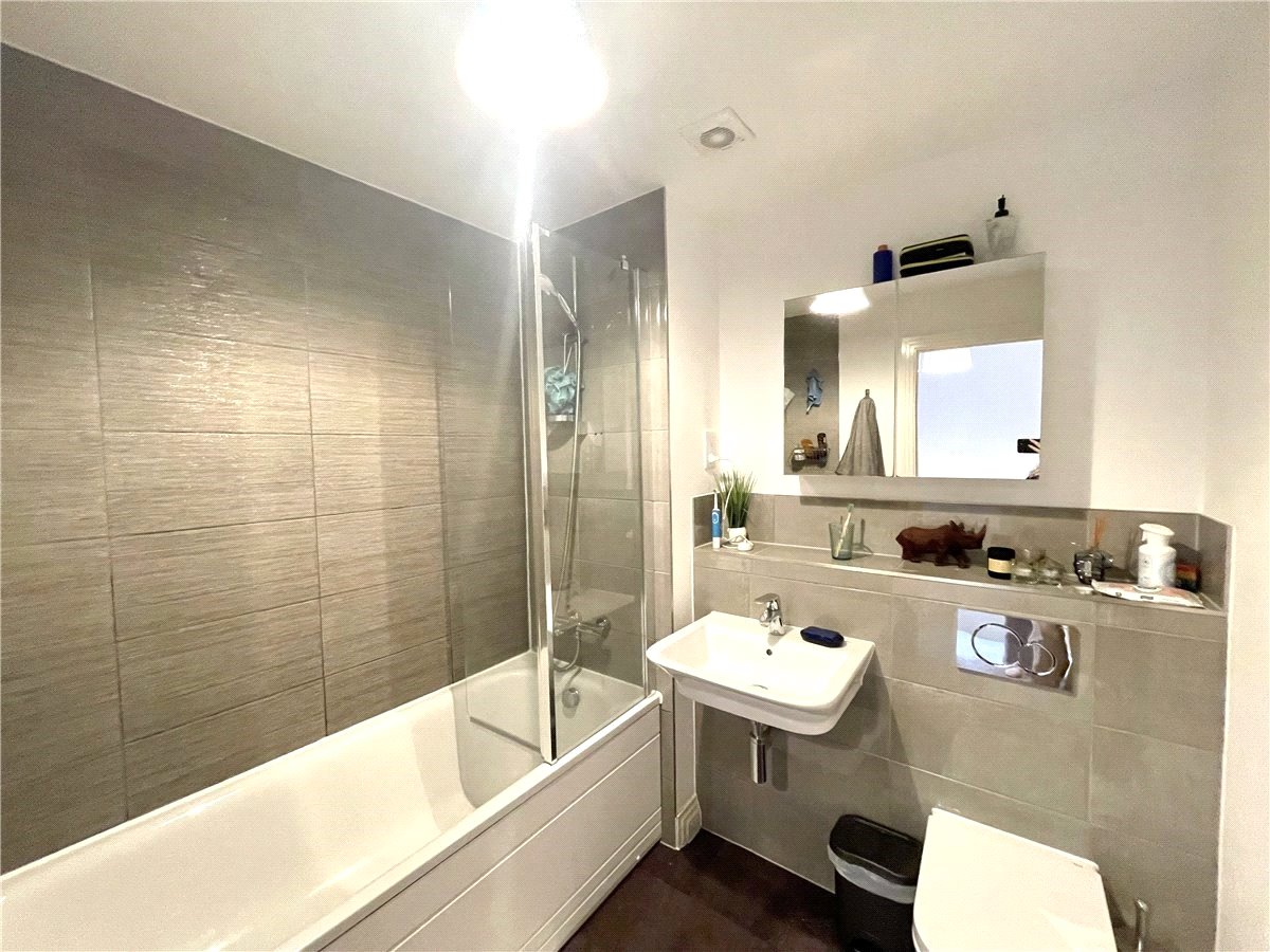 2 bedroom House, Merevale Close, Daventry, NN11 - , Image 6