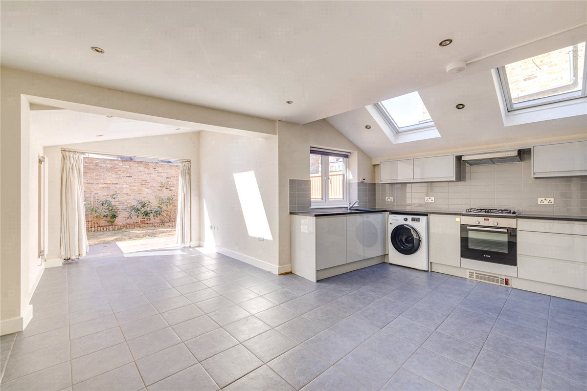 2 bedroom Residential, Wolseley Gardens, London, W4 - Available