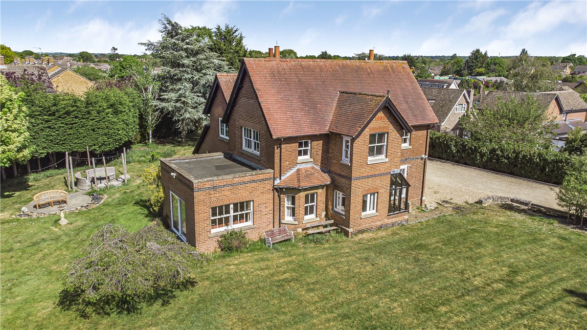 4 bedroom House, Norman Avenue, Abingdon, OX14 - Sold