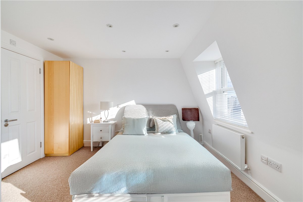 3 bedroom House, Brookwood Road, London, SW18 - Sold, Image 3
