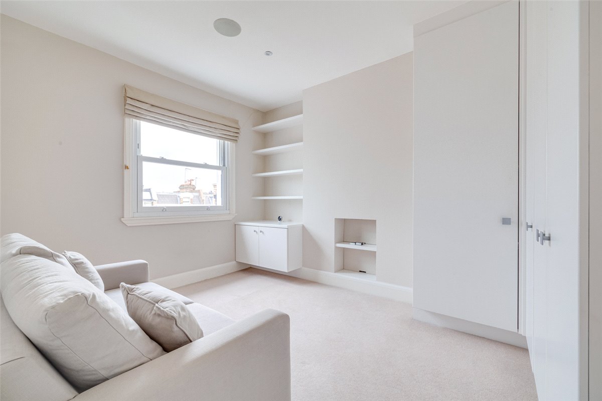 2 bedroom Flat, Whittingstall Road, London, SW6 - Let Agreed, Image 5