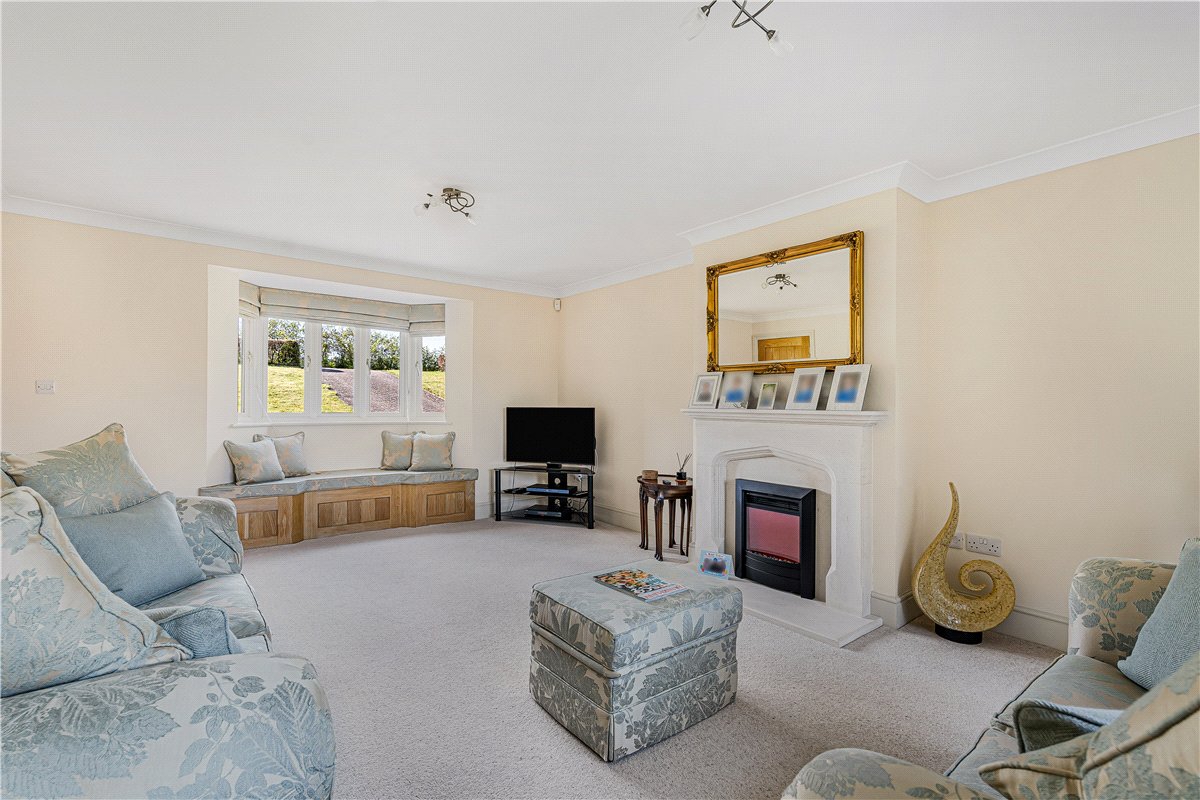 4 bedroom House, Main Road, Cherhill, SN11 - Available, Image 2