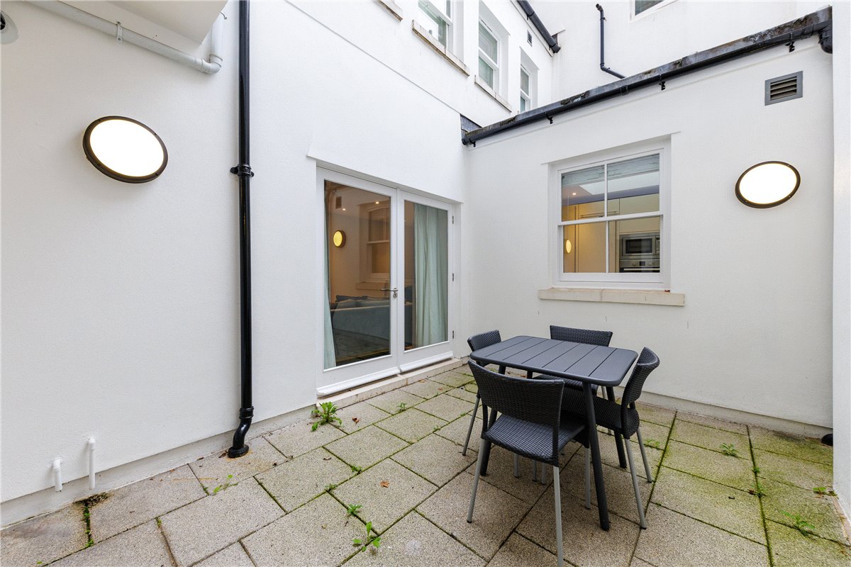 2 bedroom Flat, Gloucester Place, Marylebone, W1U - Available, Image 7