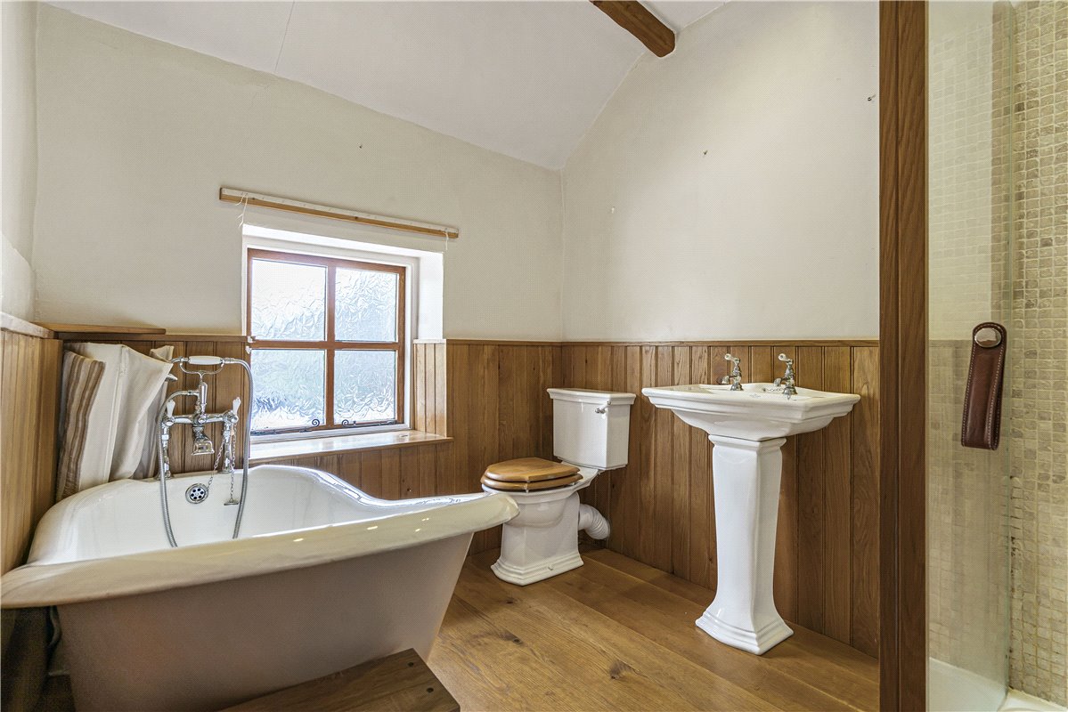 4 bedroom Cottage, Old Mains Lane, Poulton-le-Fylde, FY6 - Sold STC, Image 11