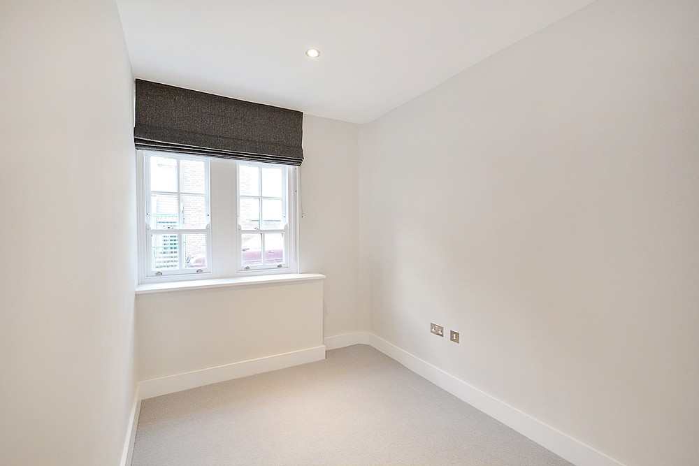 3 bedroom House, Great Cumberland Mews, Marylebone, W1H - Available, Image 6