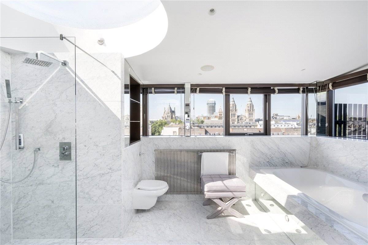 3 bedroom Flat, Harrington Road, South Kensington, SW7 - Available, Image 3