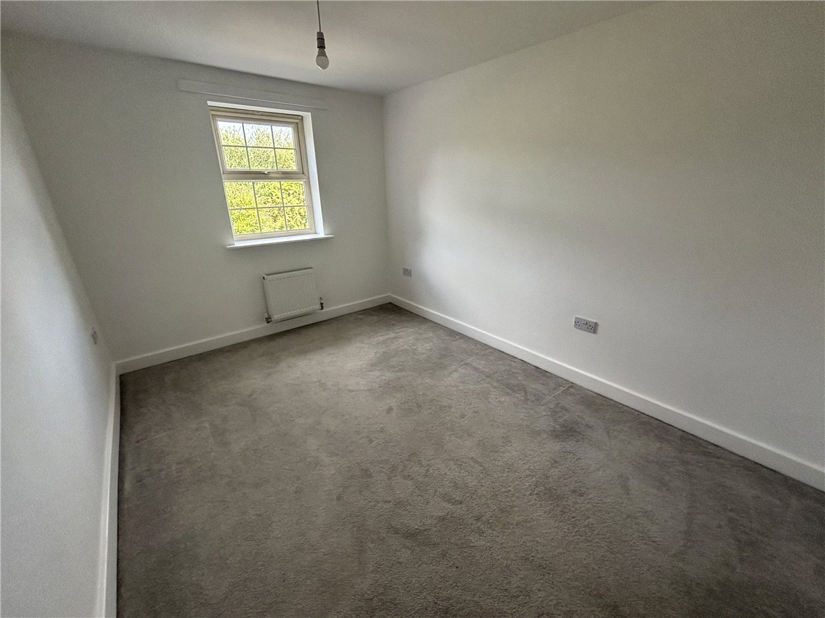 3 bedroom House, Comelybank Drive, Mexborough, S64 - Available, Image 7