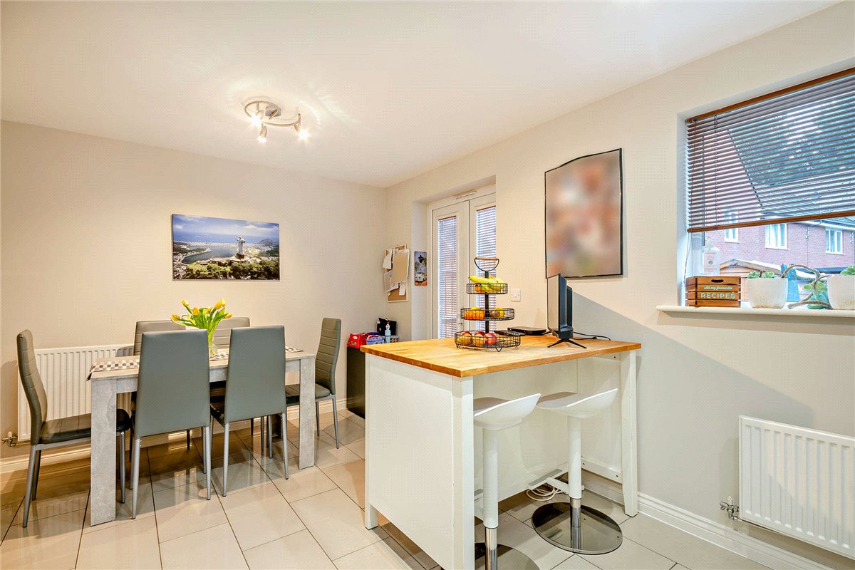 3 bedroom House, Blake Road, Hermitage, RG18 - Sold, Image 4