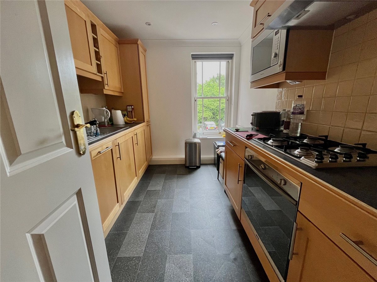 2 bedroom Flat, Glebe Road, Cambridge, CB1 - Available, Image 2