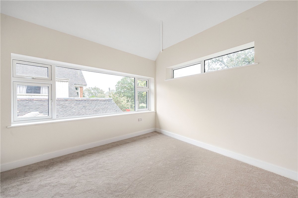 3 bedroom House, Hodgetts Lane, Burton Green, CV8 - Available, Image 12