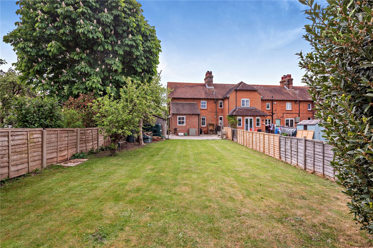 3 bedroom House, Inkpen Road, Kintbury, RG17 - Sold