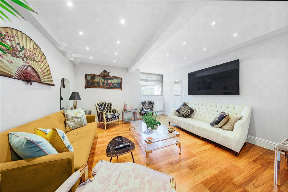 3 bedroom House, Oldbury Place, Marylebone, W1U - Available, Image 15