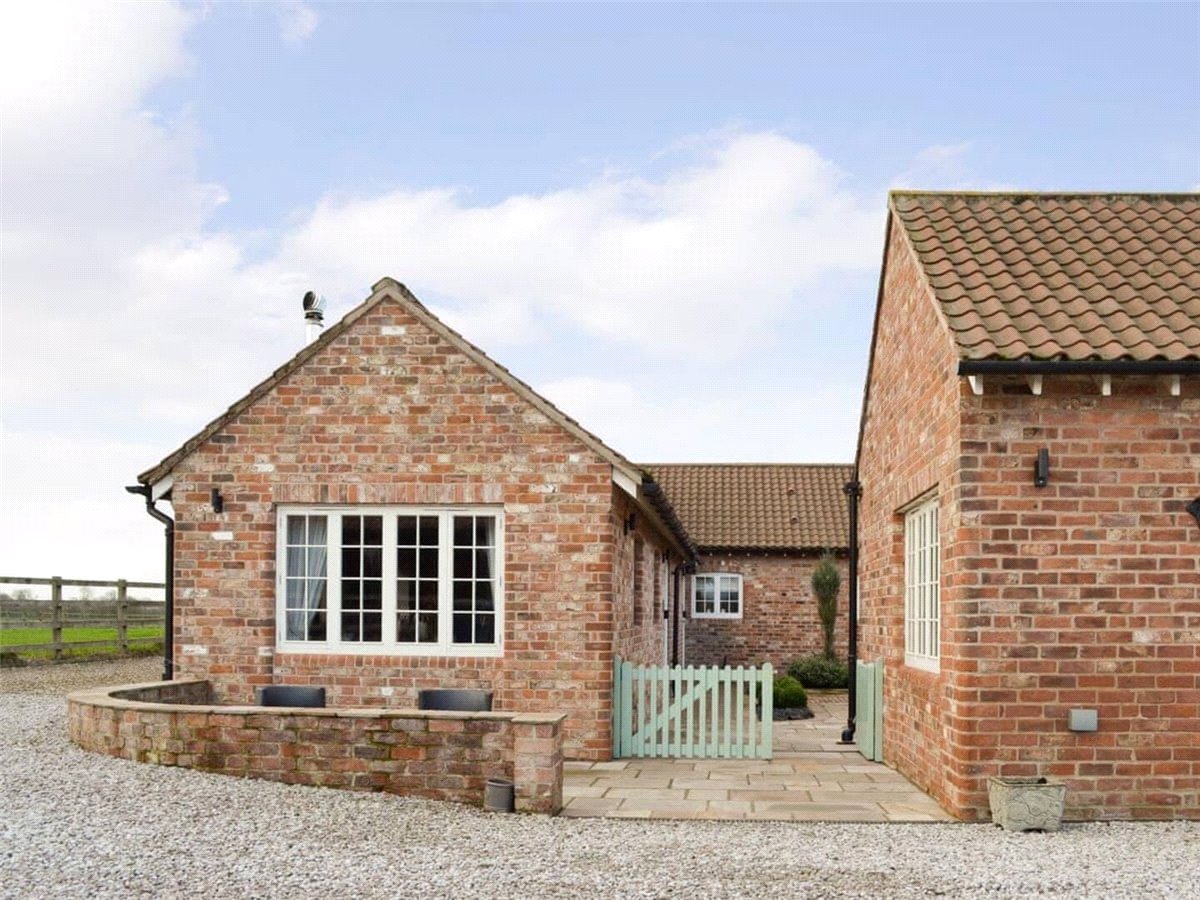 1 bedroom Barn Conversion, Holtby Lane, Holtby, YO19 - Let Agreed