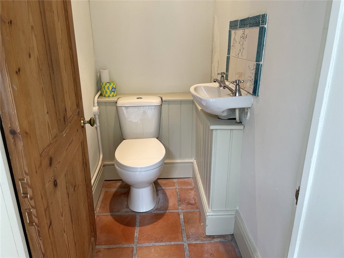 3 bedroom House, Eglwysbach, Colwyn Bay, LL28 - Available, Image 8