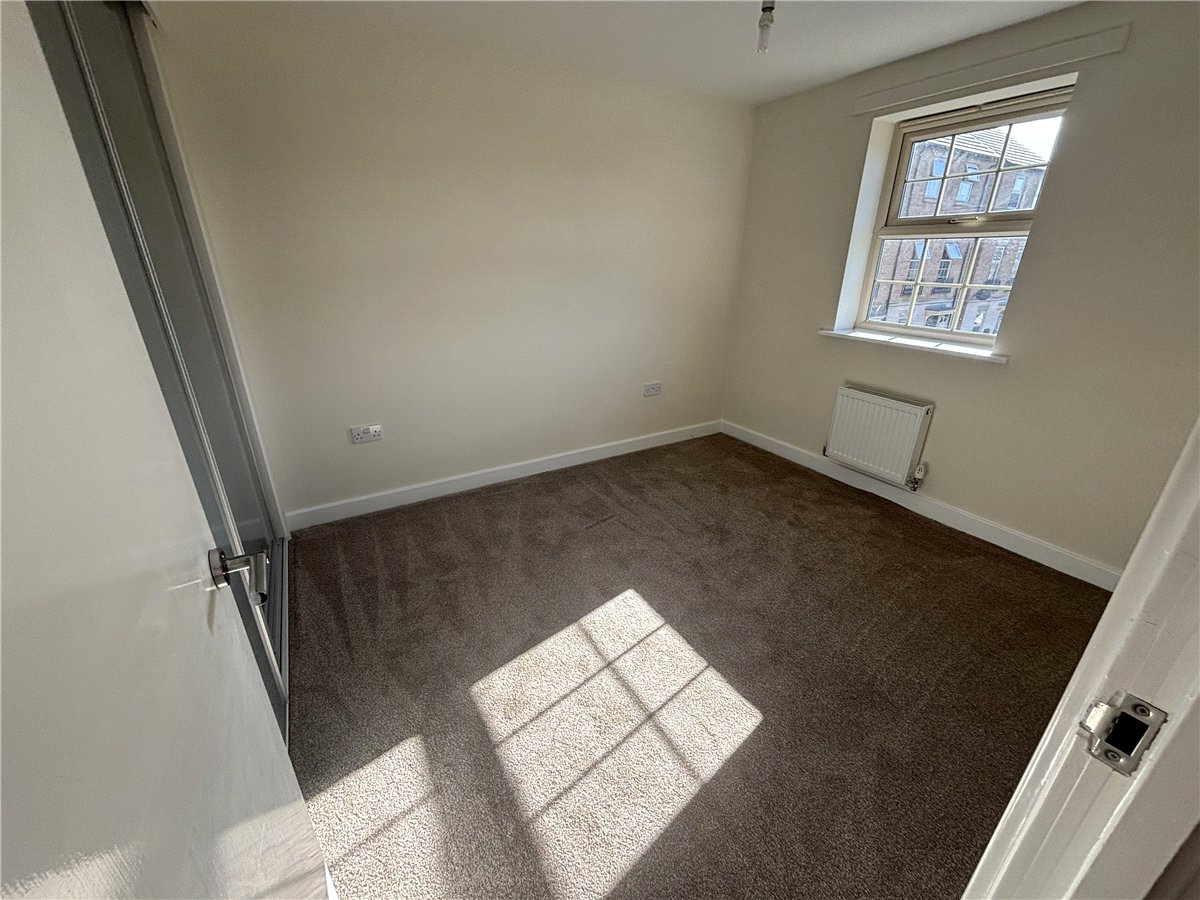 3 bedroom House, Comelybank Drive, Mexborough, S64 - Available, Image 8