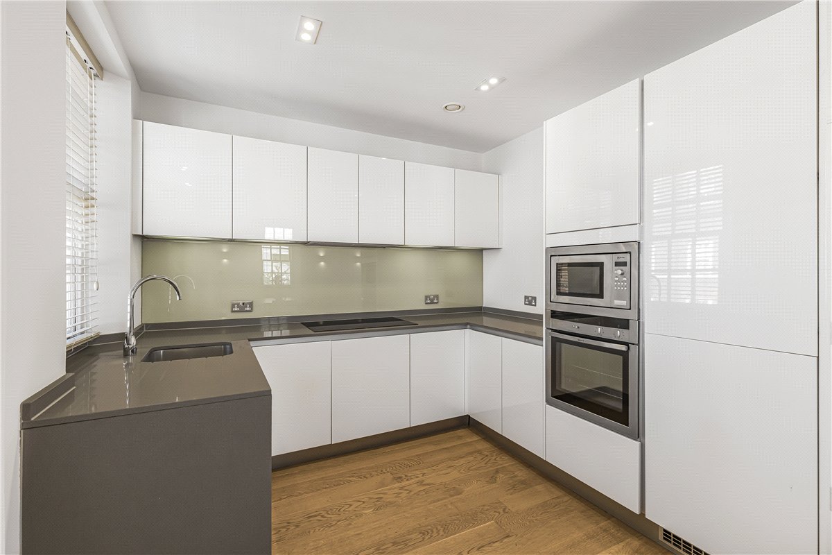 3 bedroom Maisonette, Devonshire Street, Marylebone, W1G - Available, Image 21