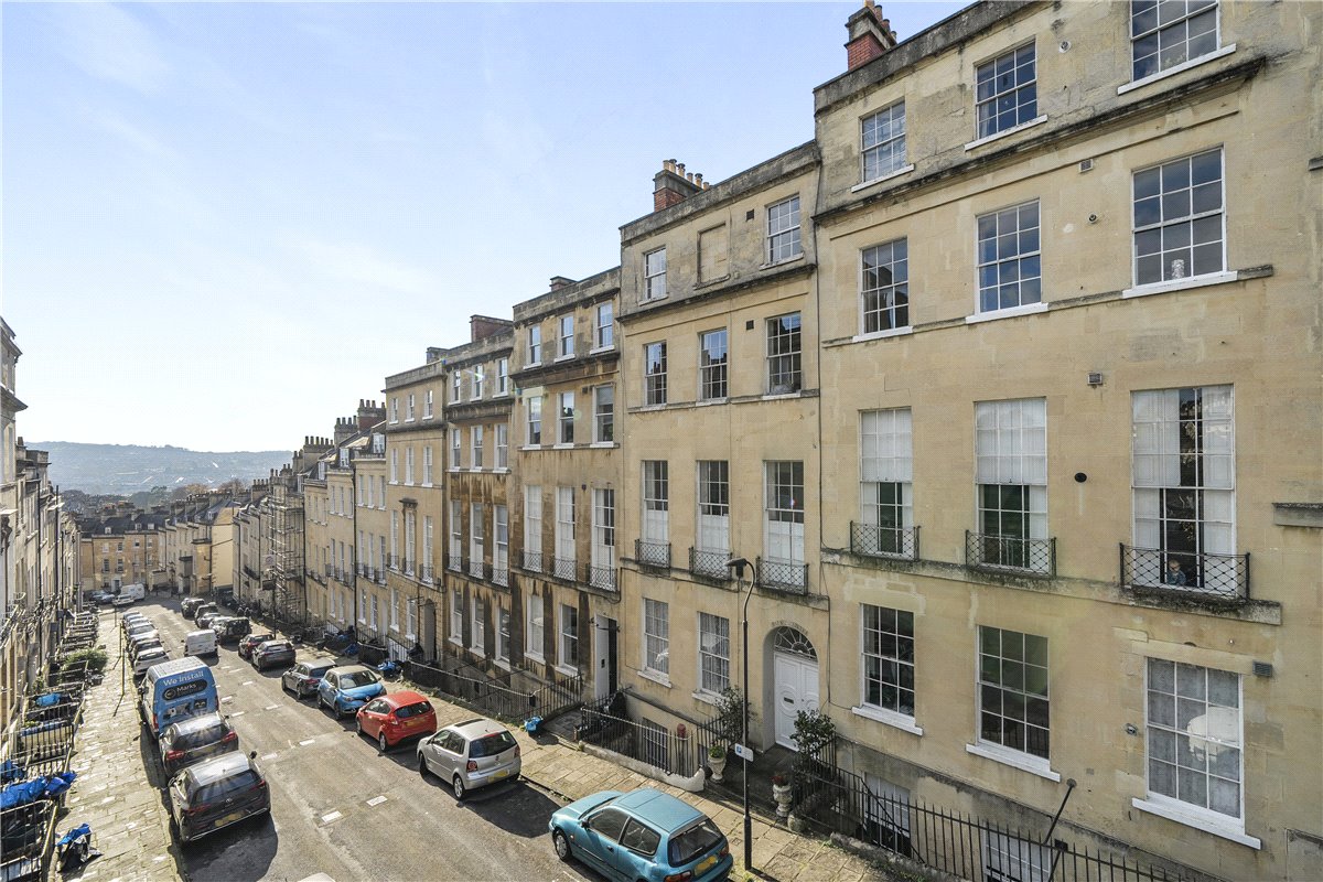 1 bedroom Flat, Park Street, Bath, BA1 - Sold