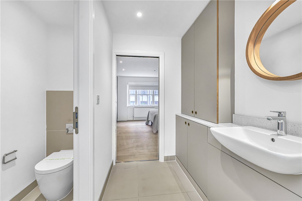 3 bedroom Maisonette, Marylebone High Street, Marylebone, W1U - Available, Image 11