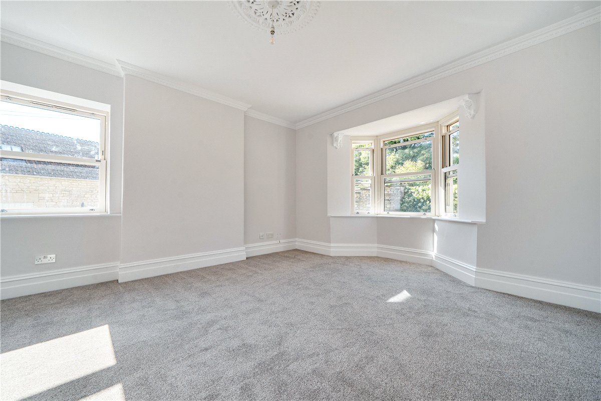 4 bedroom House, Bath Road, Colerne, SN14 - Available, Image 4
