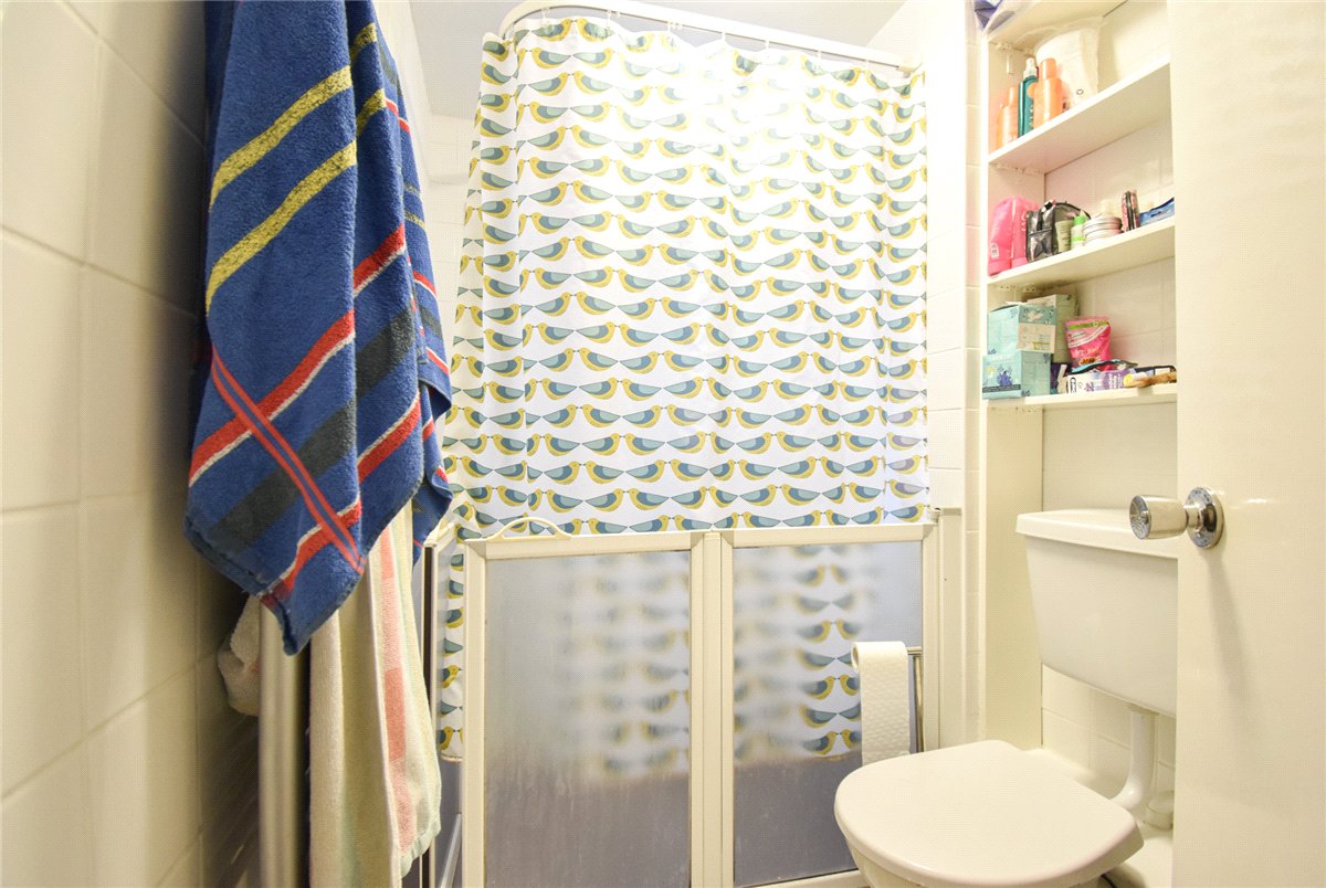 2 bedroom Bungalow, Tavistock Road, Cambridge, CB4 - , Image 5