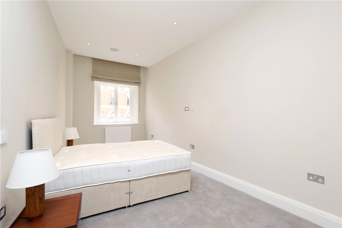 3 bedroom Flat, Bell Yard, Strand, WC2A - Let Agreed, Image 8