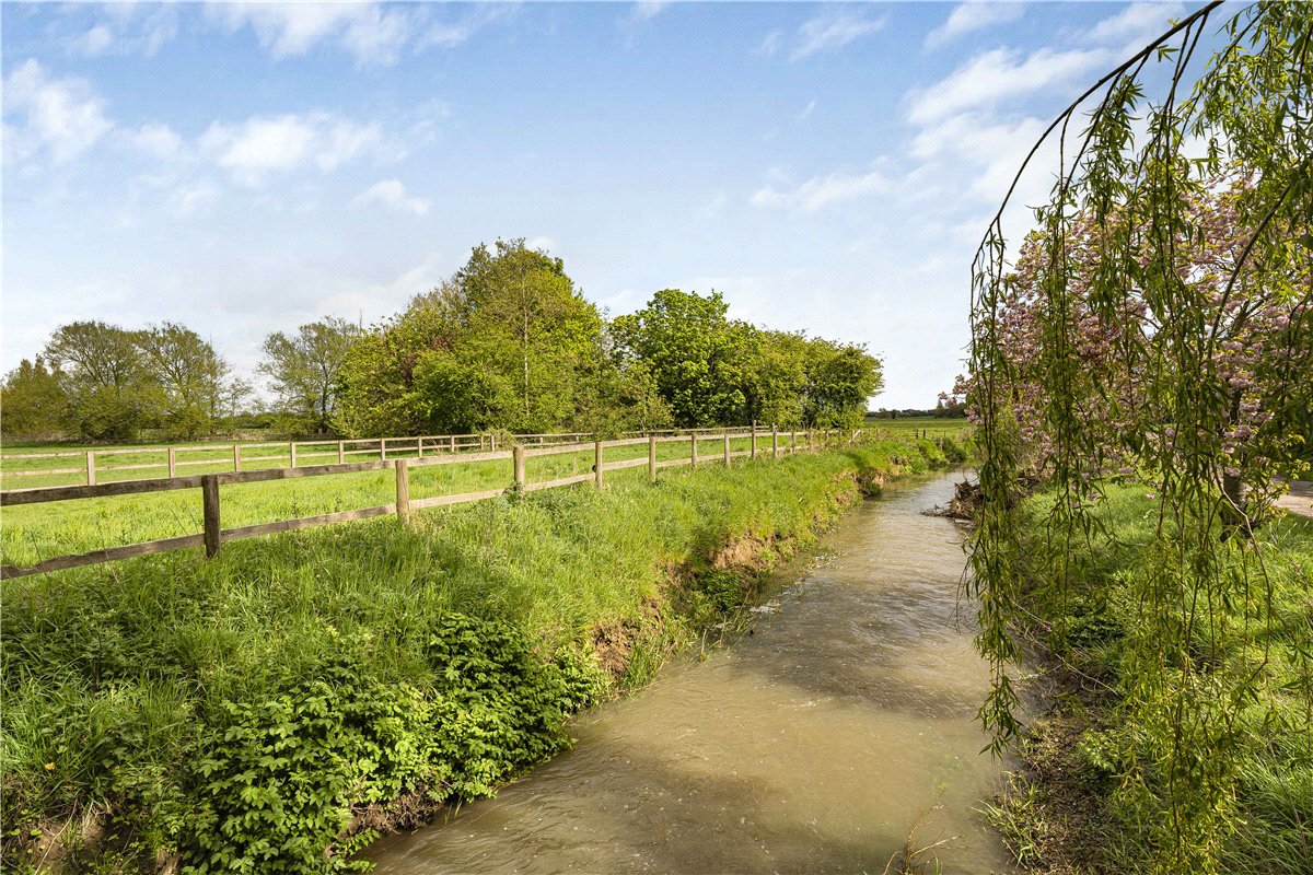41  Country Estate, Mill Lane, Twyford, MK18 - Available, Image 35