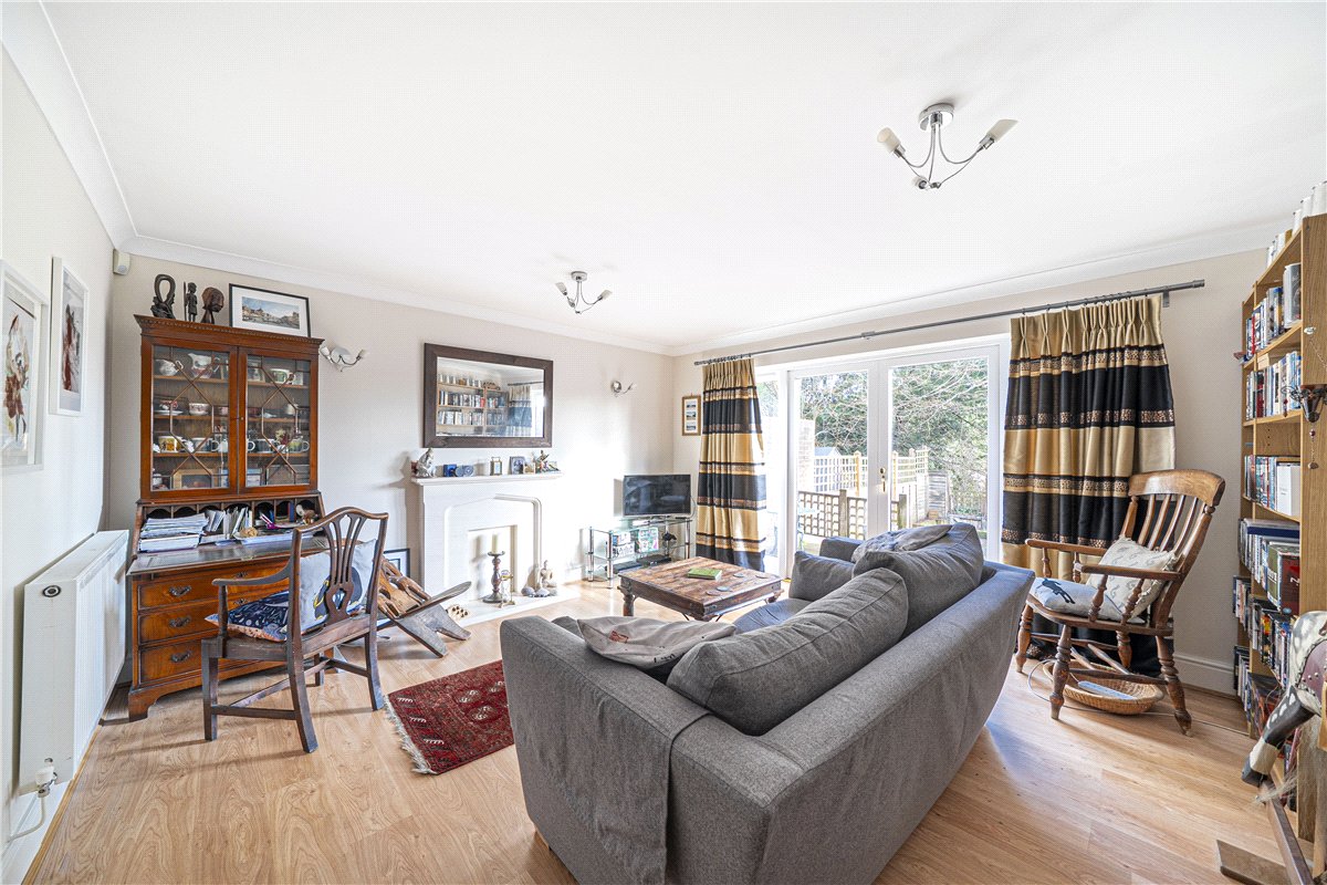 2 bedroom House, Grange Close, Winchester, SO23 - Sold, Image 1