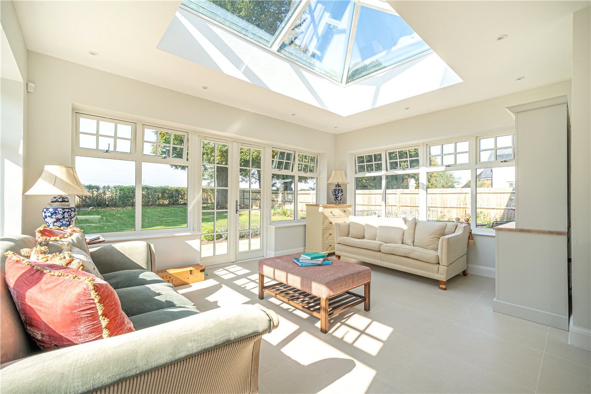 4 bedroom House, Houghton Farm Close, Houghton, SO20 - Available, Image 10