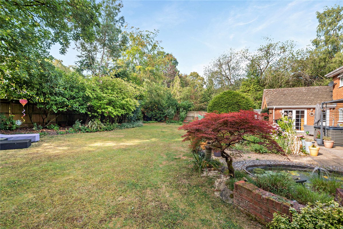 4 bedroom House, Ashford Hill Road, Headley, RG19 - Available, Image 21