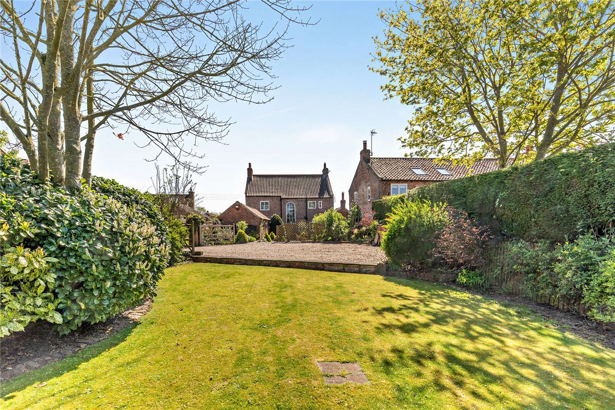 5 bedroom House, Moor Monkton, Between Harrogate and York, YO26 - Available, Image 2