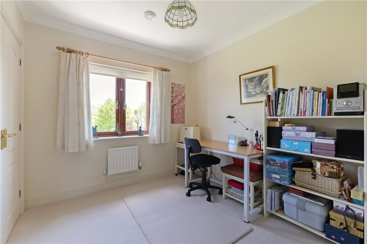 5 bedroom House, Grafton Place, East Grafton, SN8 - Available, Image 21