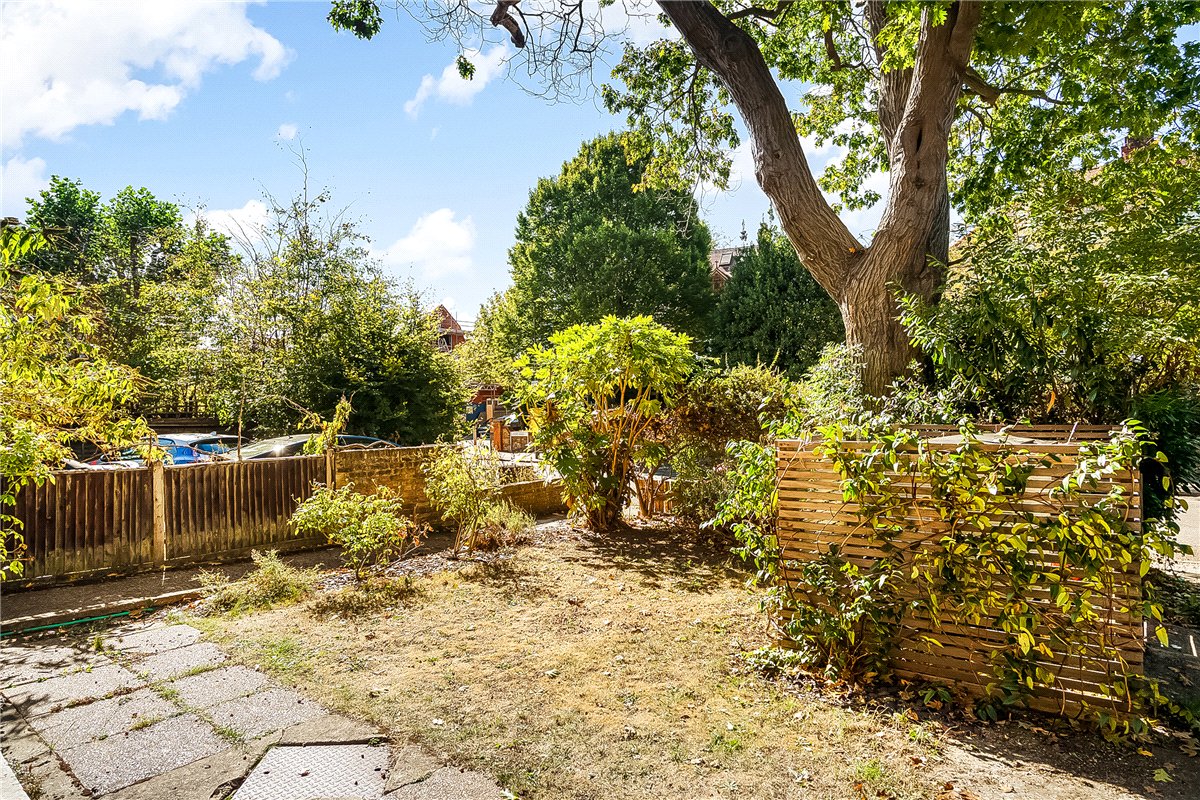 2 bedroom Flat, Lyford Road, London, SW18 - Available, Image 12