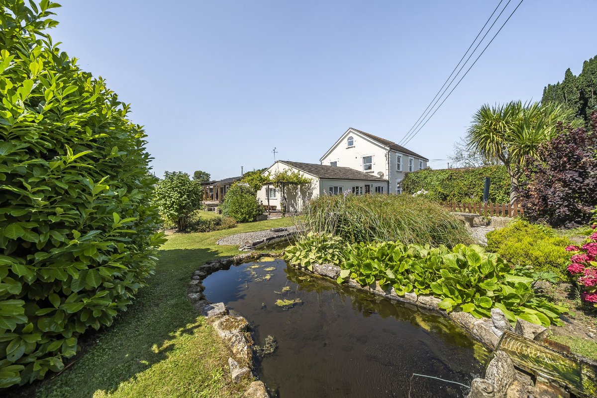 6 bedroom House, Glastonbury Road, Meare, BA6 - Sold STC, Image 11