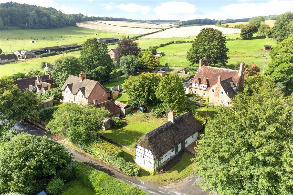 3 bedroom House, Tichborne, Alresford, SO24 - Available, Image 11